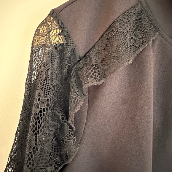 Black Michael Studio Blouse with lace detail on sleeves - Picture 3 of 3